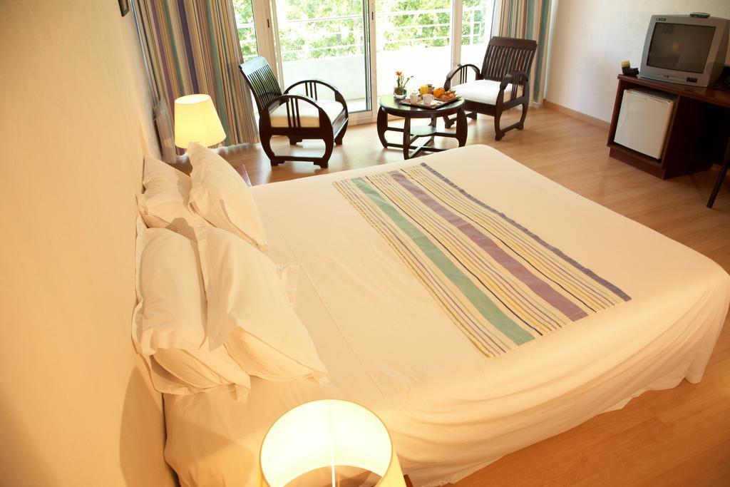 Hotel Kerloc'H Gwen Quimper Combrit Esterno foto