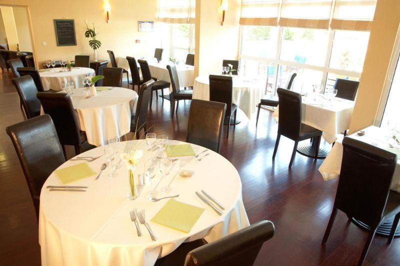 Hotel Kerloc'H Gwen Quimper Combrit Esterno foto