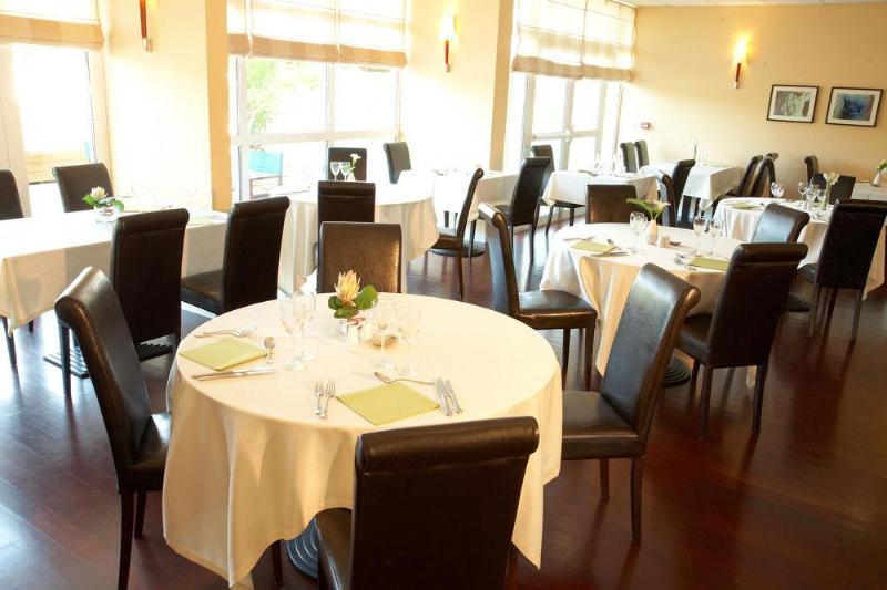 Hotel Kerloc'H Gwen Quimper Combrit Esterno foto